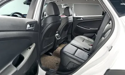 Hyundai Tucson 2019, 113421 км, за 8013.03 USD - фото 12