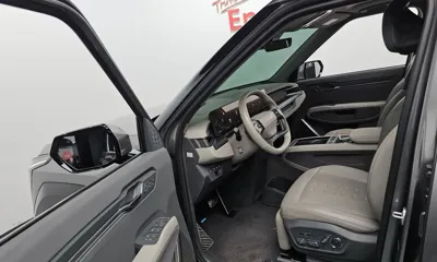 Kia EV9 2024, 20614 км, за 40954.29 USD - фото 10