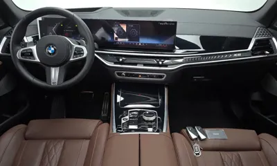 BMW X5 2025, 11398 км, за 81725.09 USD - фото 7