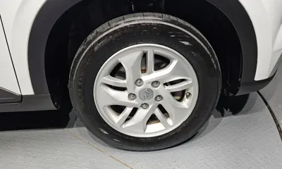 Hyundai Venue 2022, 85450 км, за 9584.88 USD - фото 21