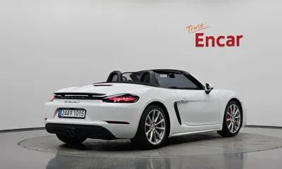 Porsche 718 2018, 69354 км, за 34527.71 USD