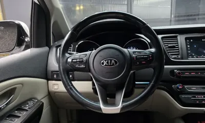 Kia Canival 2019, 67984 км, за 11100.1 USD - фото 13