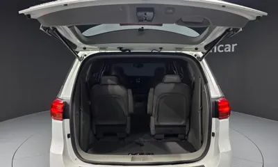 Kia Canival 2019, 67984 км, за 11100.1 USD - фото 20