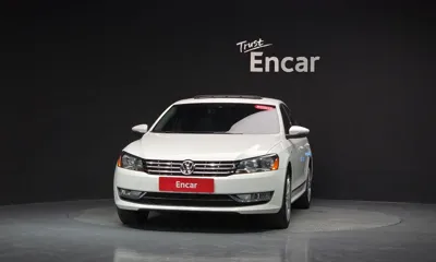 Volkswagen Passat 2015, 108890 км, за 3872.92 USD