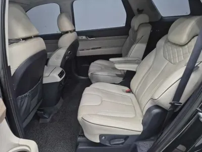 Hyundai Palisade 2021, 130944 км, за 14181.64 USD - фото 11
