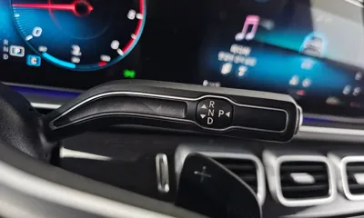 Mercedes-Benz GLE-Class 2023, 49360 км, за 47163.72 USD - фото 9