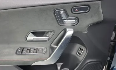 Mercedes-Benz A-Class 2023, 29527 км, за 22924.32 USD - фото 13