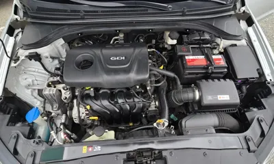 Hyundai Avante 2016, 55202 км, за 7866.21 USD - фото 18