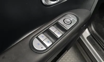 Hyundai Ioniq5 2022, 32648 км, за 19627.15 USD - фото 37