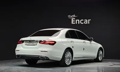Mercedes-Benz E-Class 2021, 103330 км, за 19067.36 USD