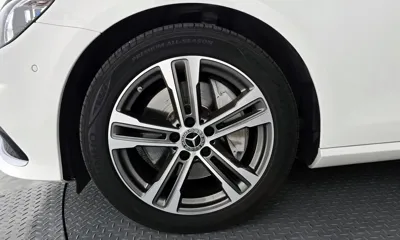 Mercedes-Benz E-Class 2021, 81924 км, за 21792.89 USD