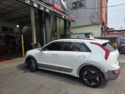 Kia Niro 2023, 308000 км, за 10353.58 USD
