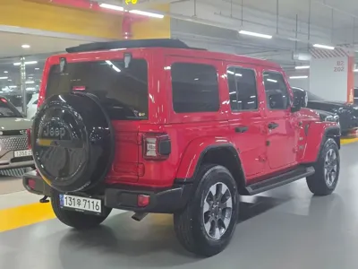 Jeep Wrangler 2023, 10340 км, за 31709.08 USD