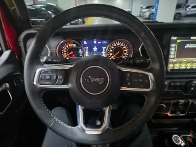 Jeep Wrangler 2023, 10340 км, за 31709.08 USD