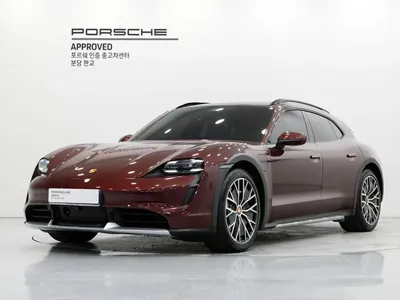 Porsche Taycan · 2023 год