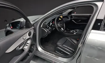 Mercedes-Benz C-Class 2016, 42915 км, за 11171.35 USD - фото 10