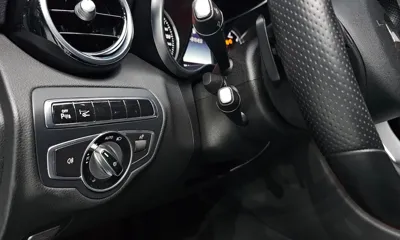 Mercedes-Benz C-Class 2016, 42915 км, за 11171.35 USD - фото 19