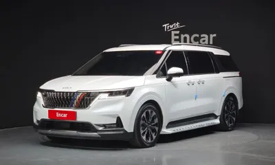 Kia Canival · 2023 год