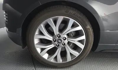 Land Rover Range Rover 2019, 120571 км, за 40912.07 USD