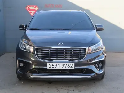 Kia Canival · 2019 год