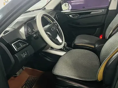 Zotye X5 2016, 76000 км, за 1430.97 USD