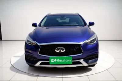 Infiniti QX30 2017, 24700 км, за 9468 USD