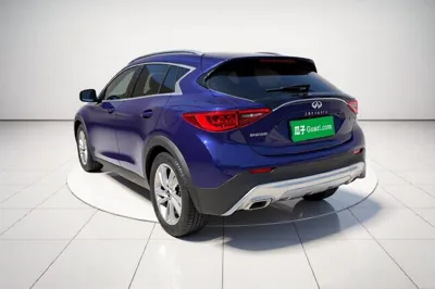 Infiniti QX30 2017, 24700 км, за 9468 USD