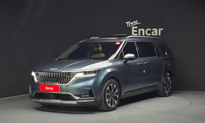 Kia Canival · 2023 год