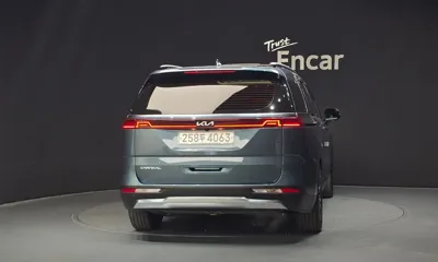Kia Canival 2023, 35432 км, за 21390.71 USD