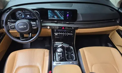 Kia Canival 2023, 35432 км, за 21390.71 USD - фото 7