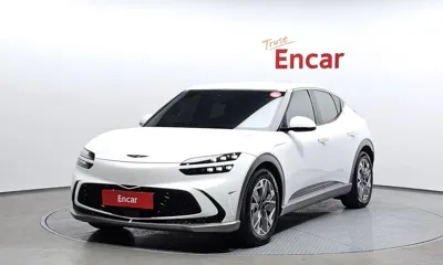 Genesis GV60 · 2022 год