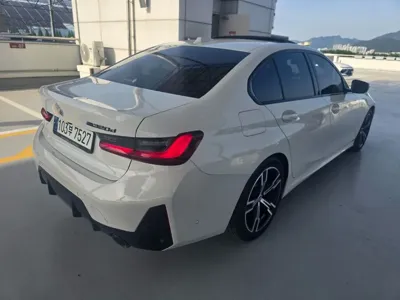 BMW 3-Series 2023, 31600 км, за 14000.54 USD