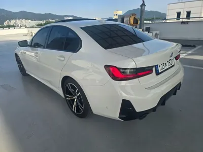 BMW 3-Series 2023, 31600 км, за 14000.54 USD - фото 20