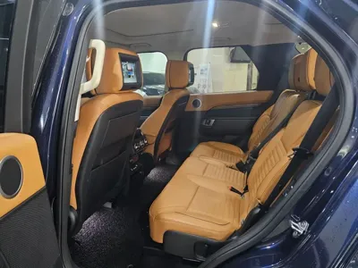 Land Rover Discovery 2017, 110026 км, за 17915.32 USD - фото 15