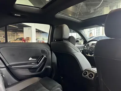 Mercedes-Benz A-Class 2019, 79000 км, за 11708.78 USD - фото 9