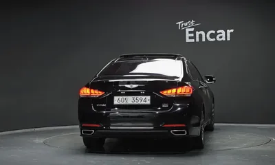 Hyundai Genesis 2016, 107274 км, за 9205.29 USD