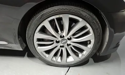 Hyundai Genesis 2016, 107274 км, за 9205.29 USD