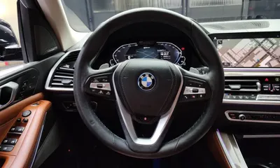 BMW X5 2022, 66474 км, за 38403.94 USD - фото 13