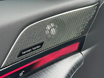 BMW i5 2025, 20000 км, за 33717.76 USD