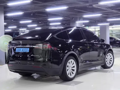Tesla Model X 2020, 27400 км, за 65411.29 USD