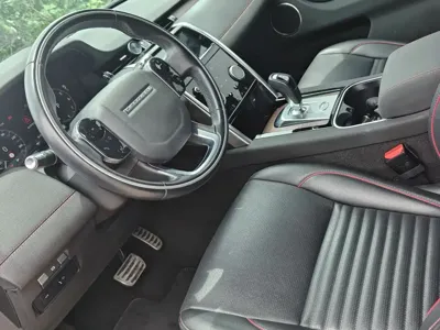Land Rover Discovery Sport 2021, 40000 км, за 16060.34 USD - фото 6