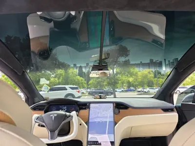 Tesla Model X 2020, 126000 км, за 55255.78 USD - фото 19