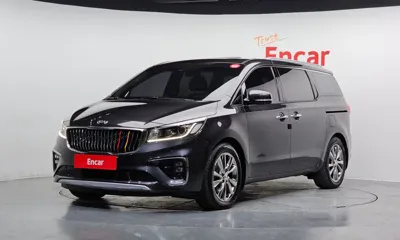 Kia Canival · 2019 год