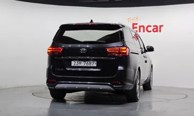 Kia Canival 2019, 120627 км, за 10986.75 USD