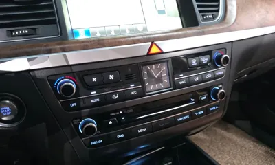 Hyundai Genesis 2014, 222321 км, за 6449.51 USD - фото 16