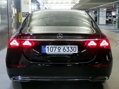Mercedes-Benz E-Class 2024, 15825 км, за 35097.17 USD - фото 5
