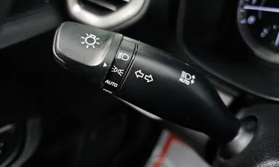 Hyundai Venue 2020, 75148 км, за 8879.24 USD - фото 16
