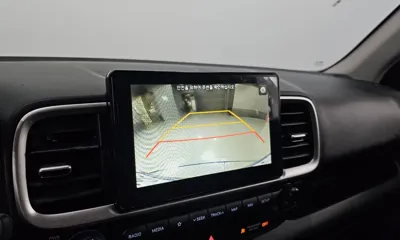 Hyundai Venue 2020, 75148 км, за 8879.24 USD - фото 18