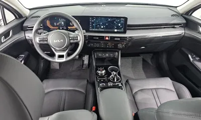 Kia K5 2024, 38007 км, за 22052.13 USD - фото 7