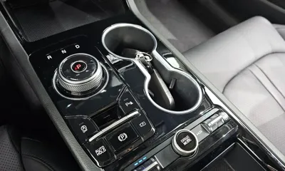 Kia K5 2024, 38007 км, за 22052.13 USD - фото 9